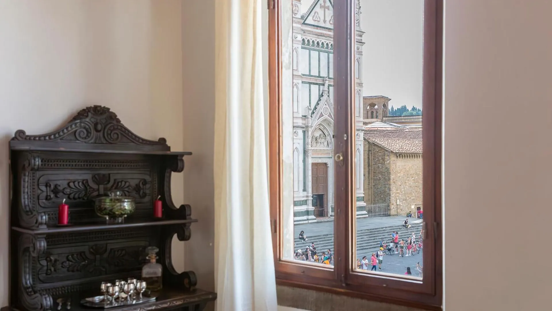 Santa Croce Suite With A Stunning View Florence Apartment